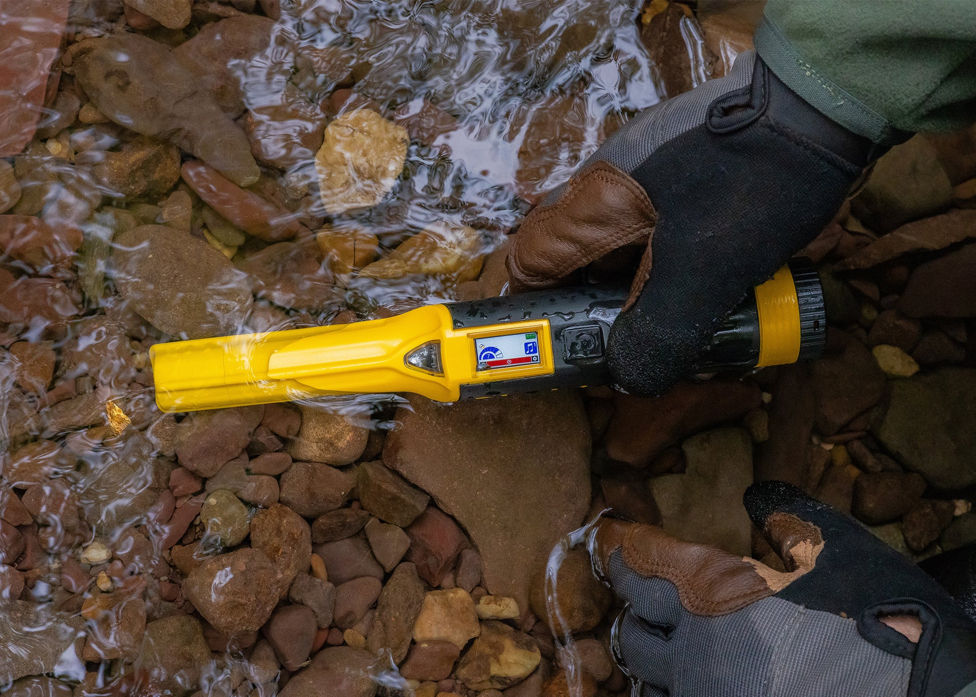 Nokta  SCORE 3 METAL DETECTOR - FREE Pinpointer and Leg holster