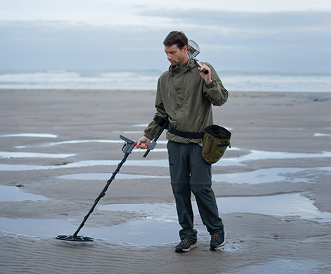 Minelab Vanquish 560 PRO-PACK *Coming Soon!