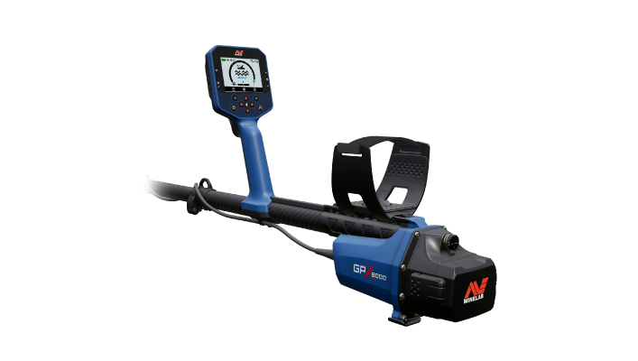 Minelab GPZ8000 metal detector upper stem and control screen view